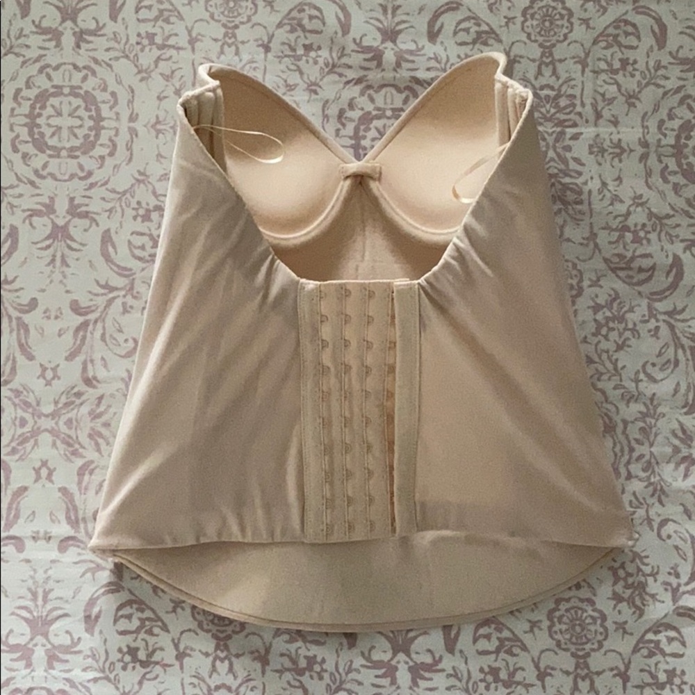 Nude strapless bustier